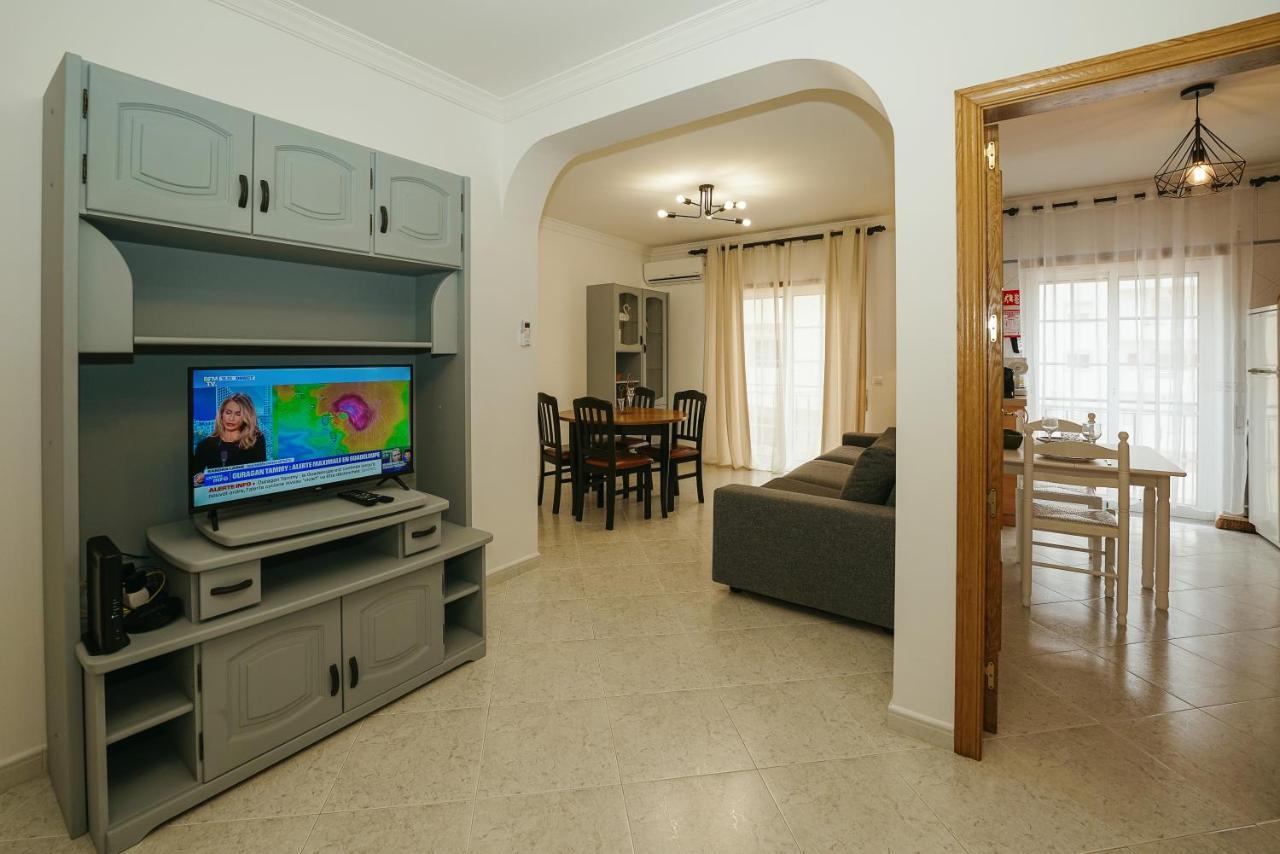 Apartamento Cristina - Proximo Da Praia อาร์มาซอง เด เปรา ภายนอก รูปภาพ
