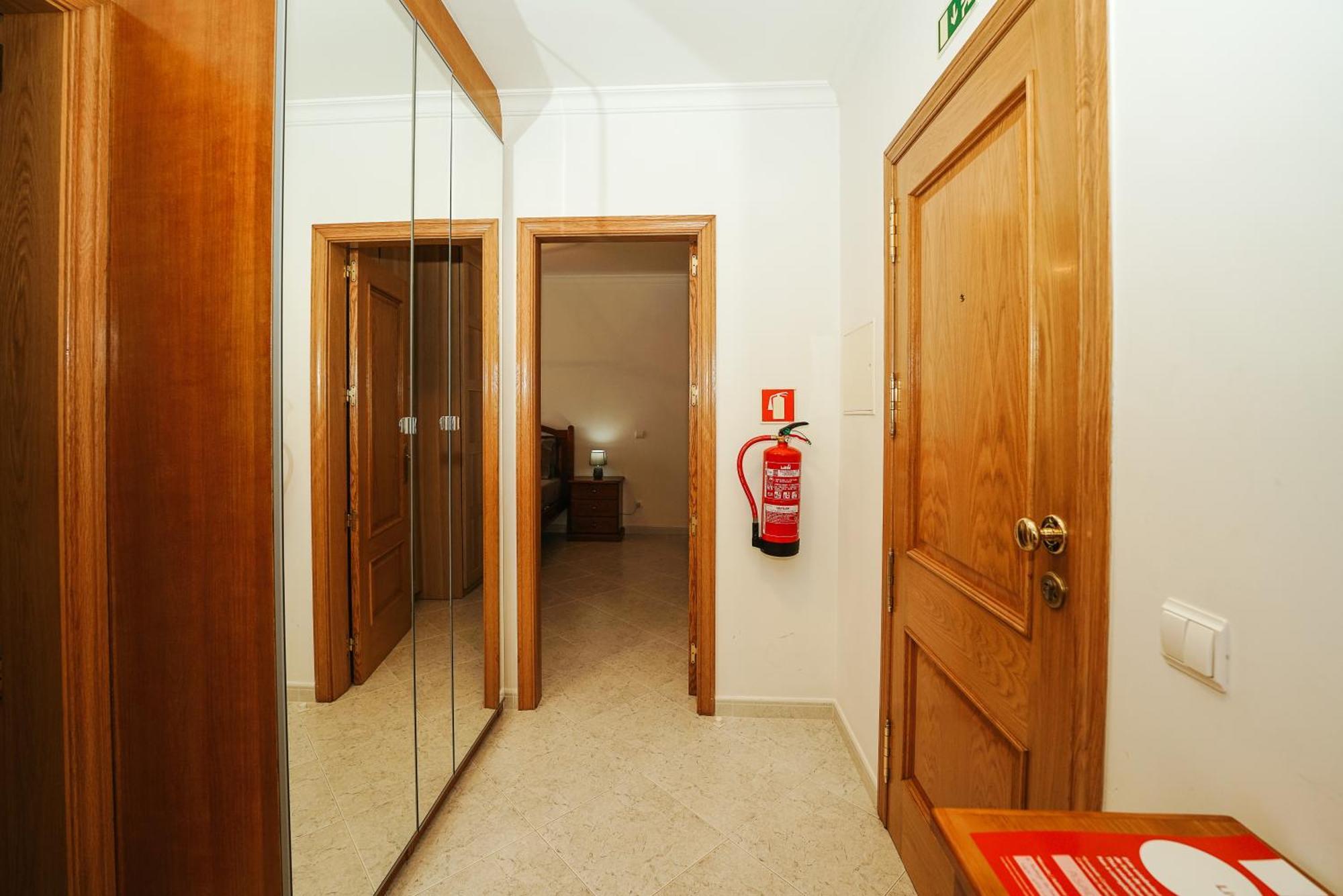 Apartamento Cristina - Proximo Da Praia อาร์มาซอง เด เปรา ภายนอก รูปภาพ