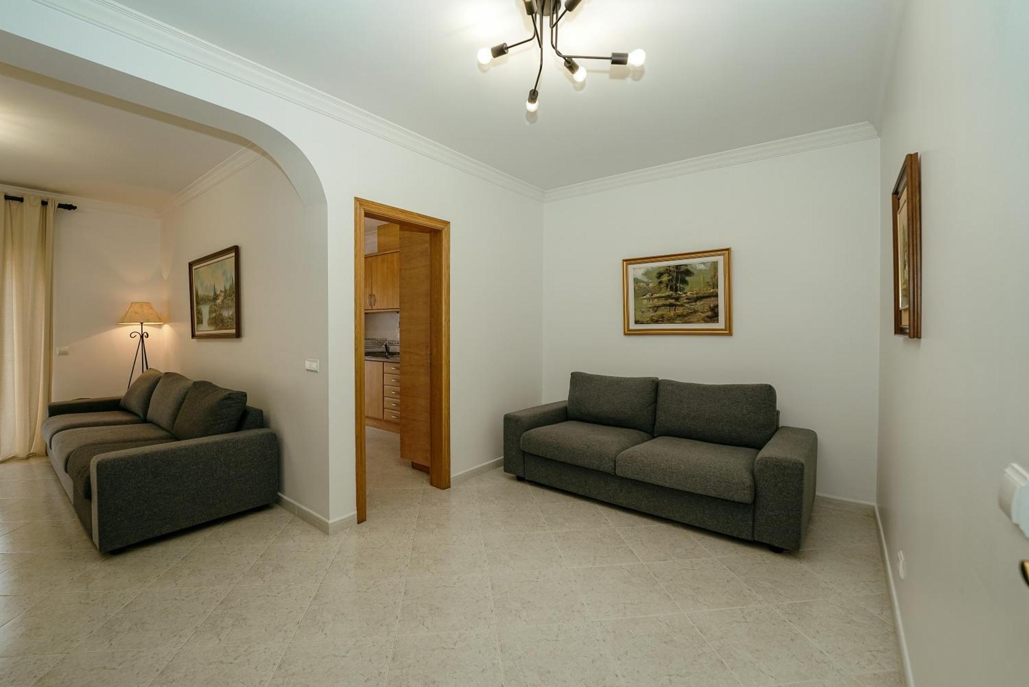 Apartamento Cristina - Proximo Da Praia อาร์มาซอง เด เปรา ภายนอก รูปภาพ
